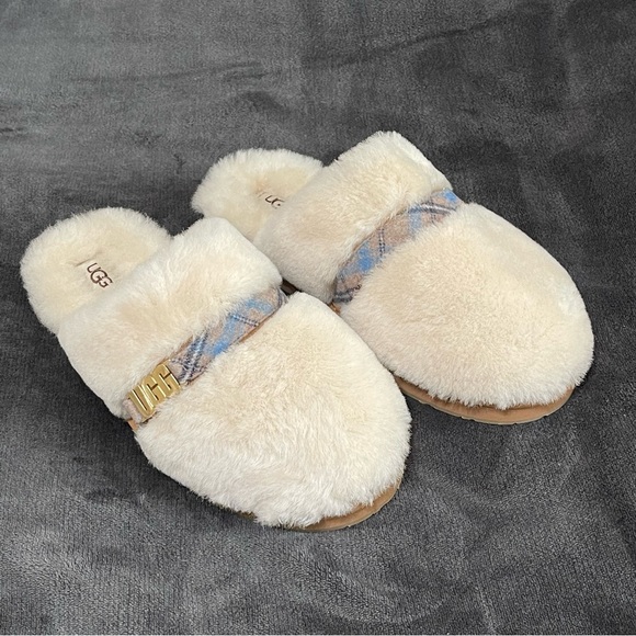 UGG Dalla Plaid Slippers Slides Clogs Gold Logo Sheepskin Winter Plaid Strap - Picture 9 of 11